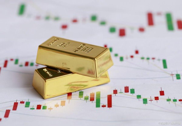 十大配资公司 金价破千！美债9万亿“炸弹”倒计时，普通人如何保住钱袋子？
